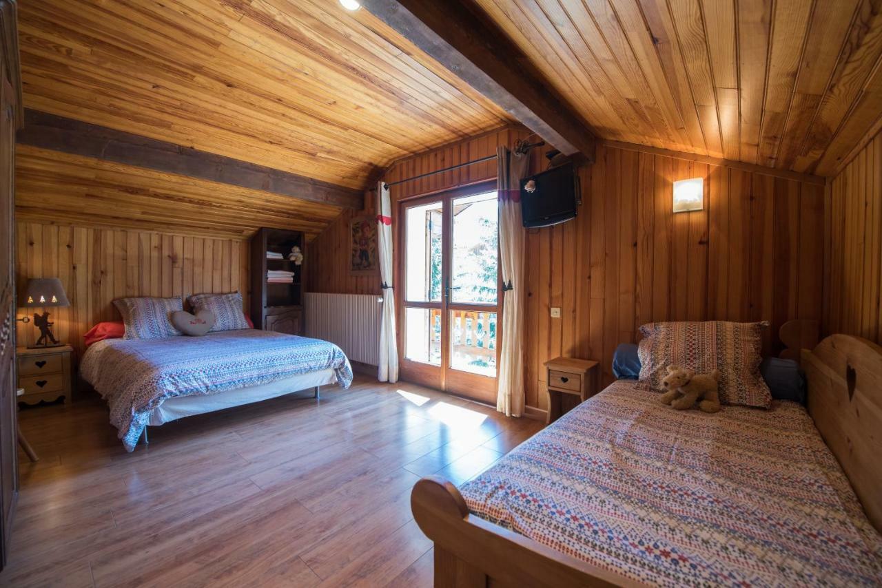 B&B Chalet La Providence Le Sauze Bagian luar foto